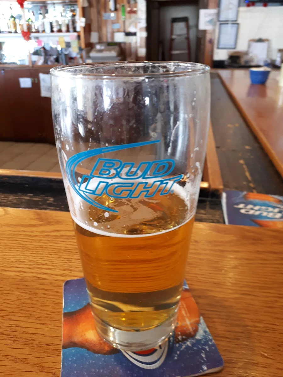 Highlights, Parkers Pub & Eatery