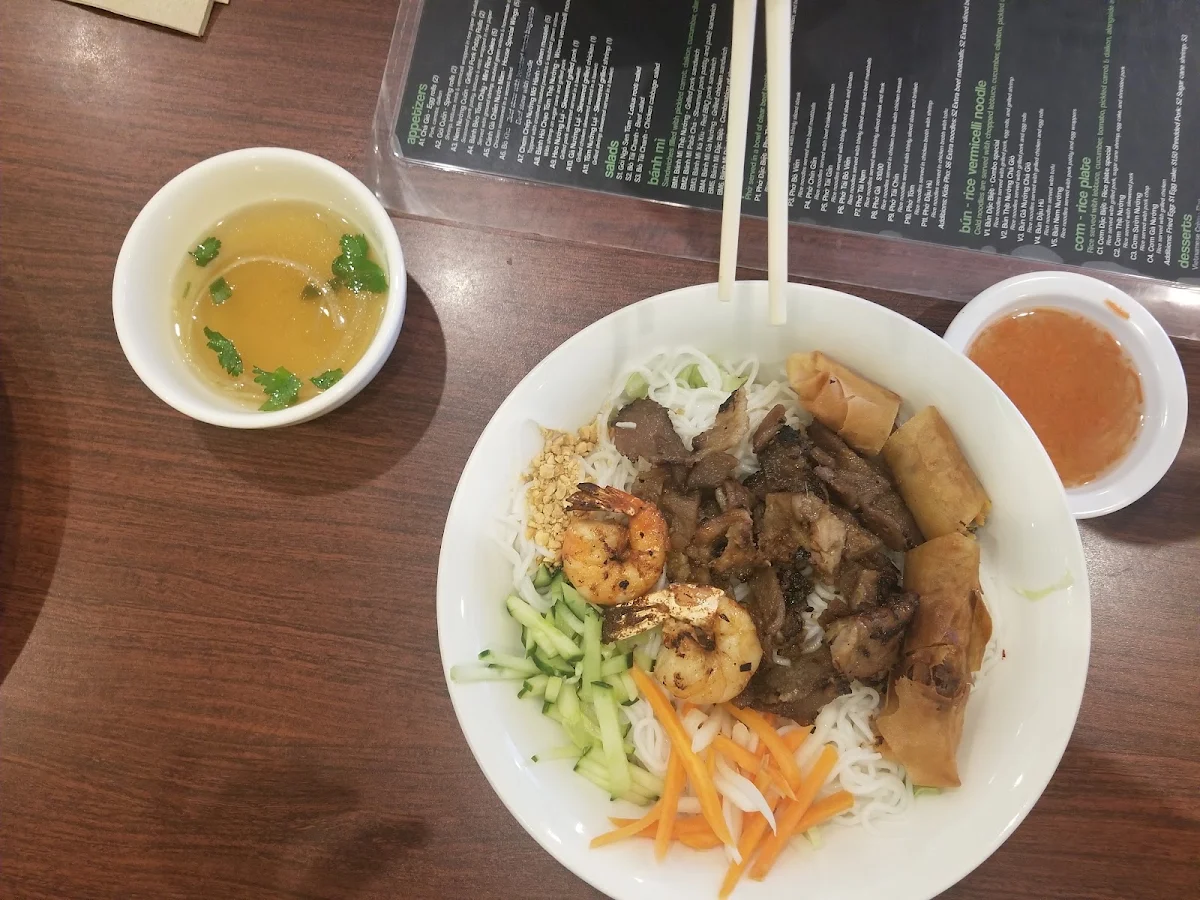 Banh Hoi - Woven Vermicelli