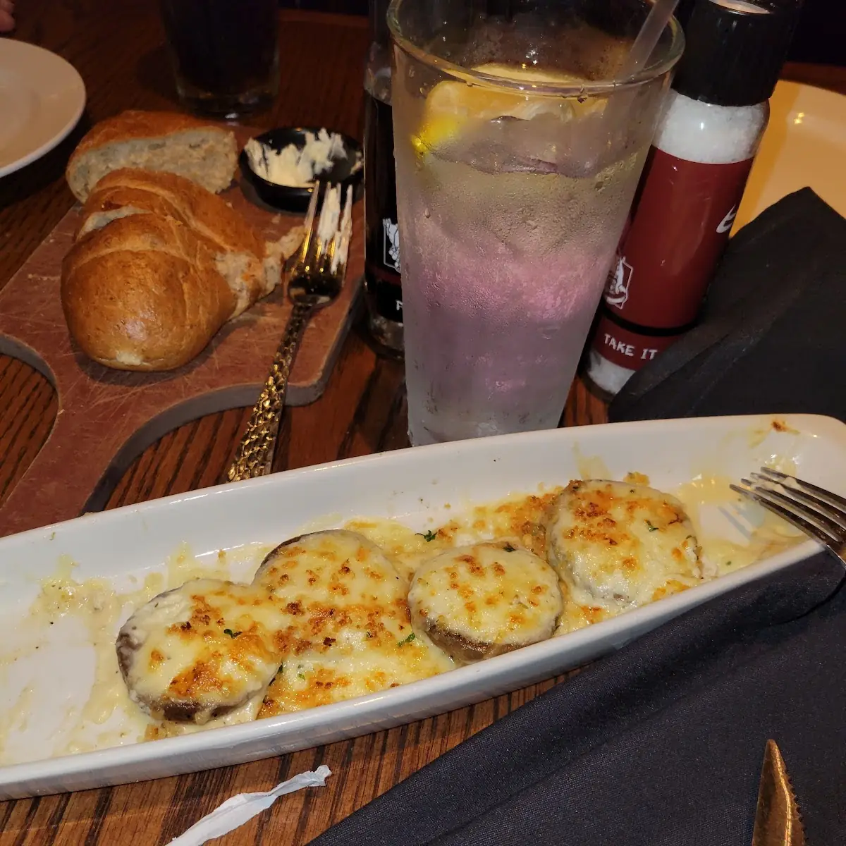 White Cheddar Stuffed Mushrooms