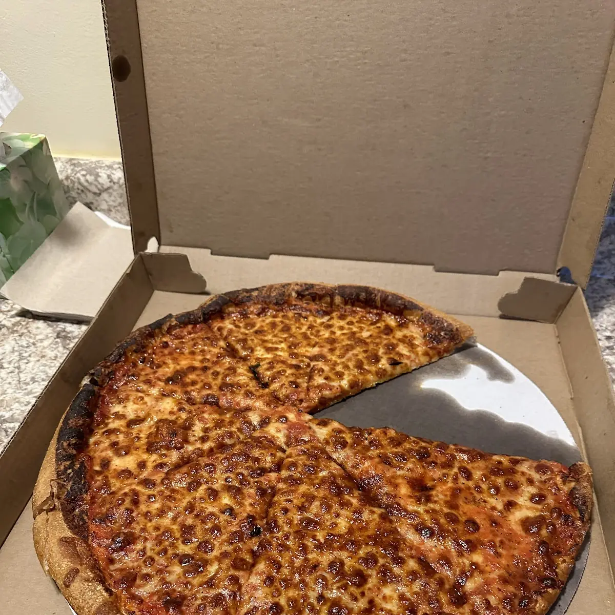 Large Cheese Pizza 16