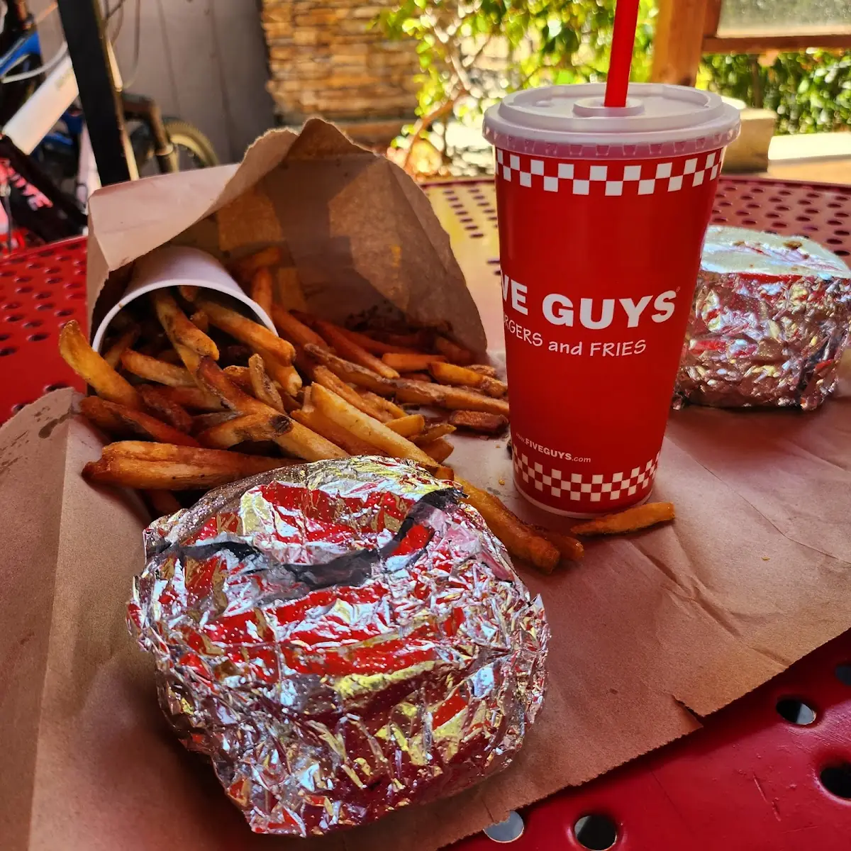 Five Guys Style