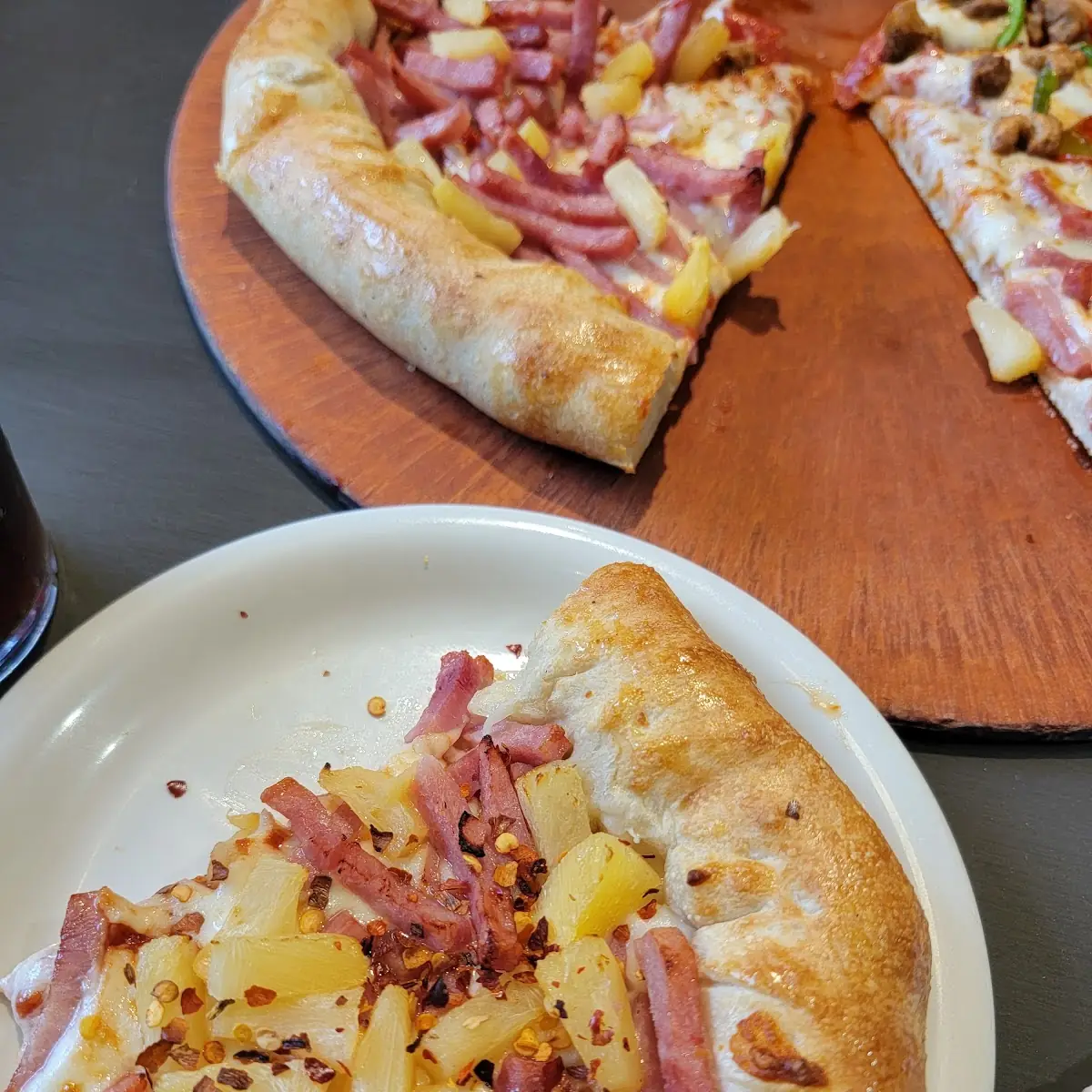 Pepperoni Green Pepper Pineapple Pizza