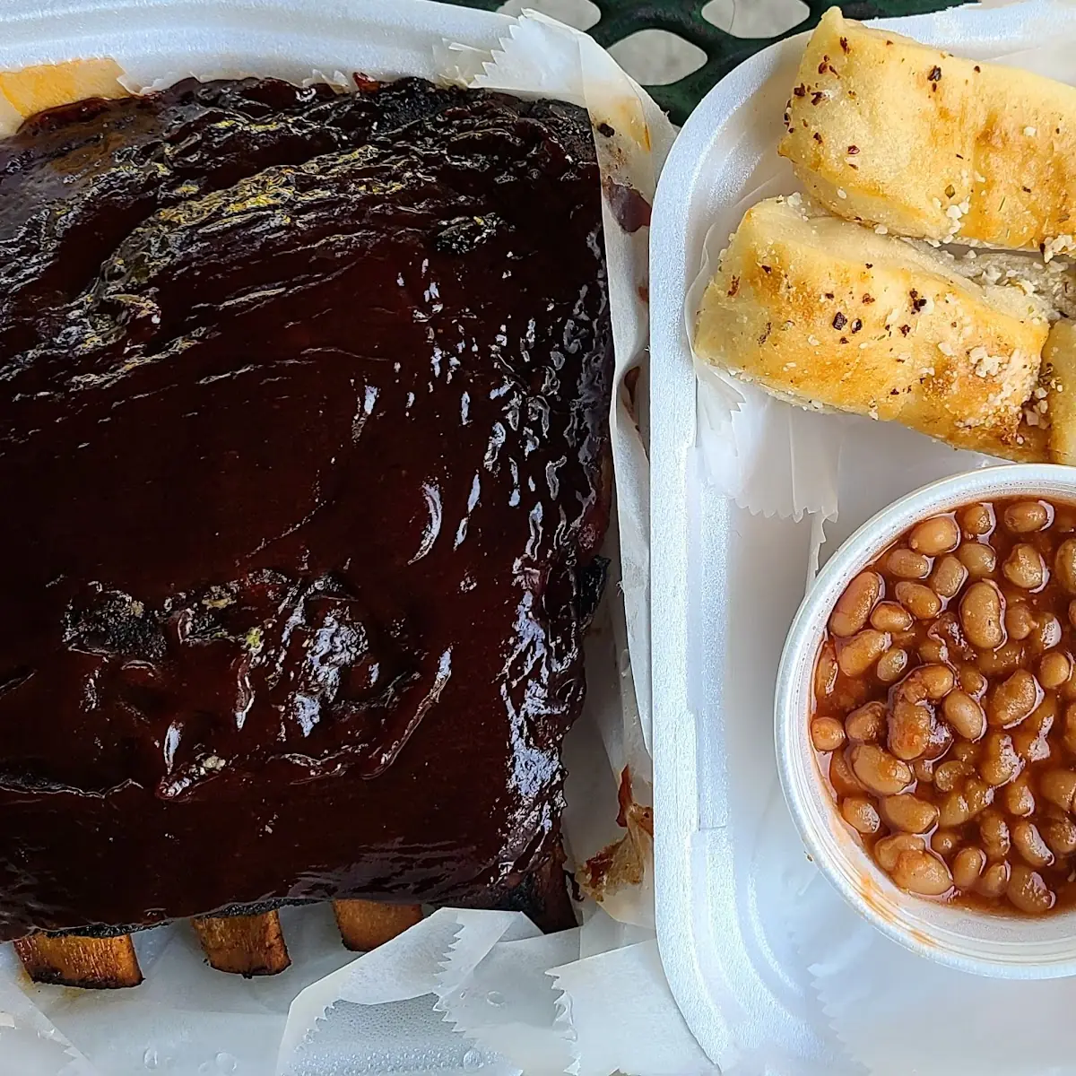 1⁄2 Slab Smoked Rib Dinner