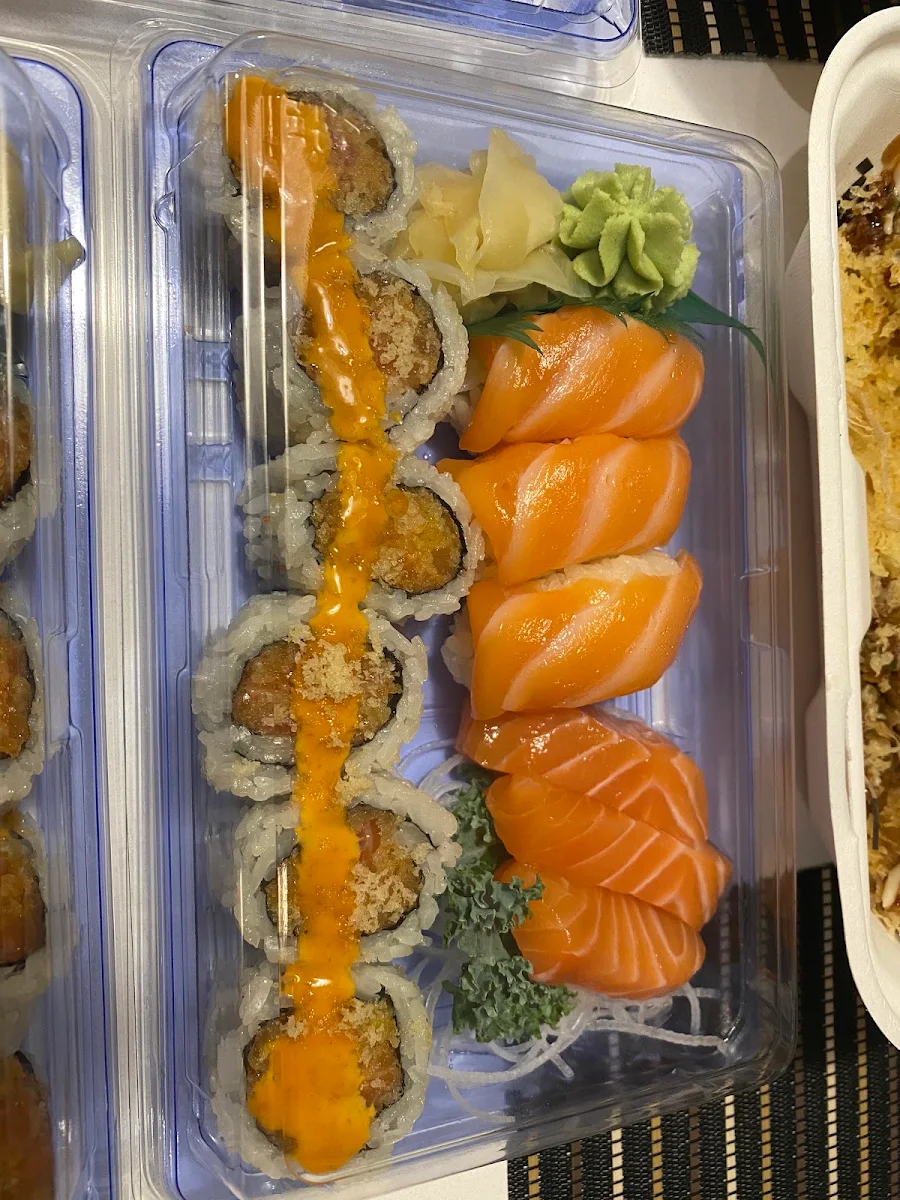 Sashimi Salad