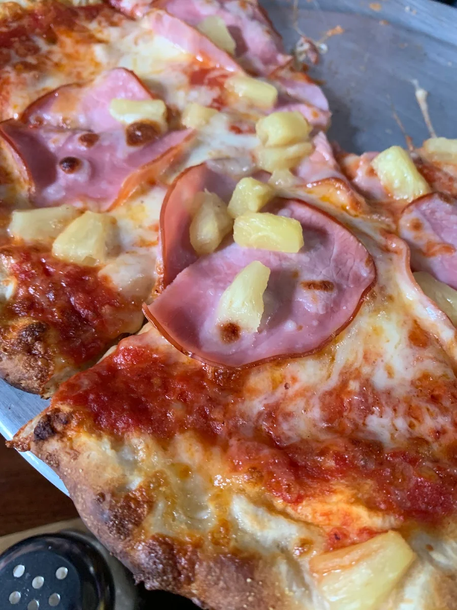 Hawaiian Pizza