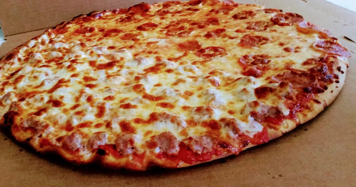 Medium Pizza 12 Cheese