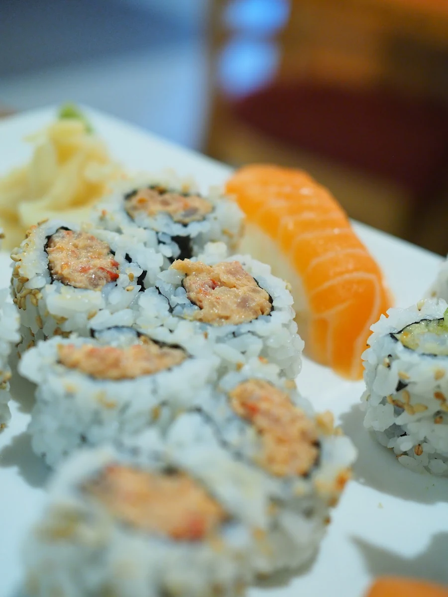 Jumbo Shrimp Dynamite Roll, Toshi Japanese Restaurant