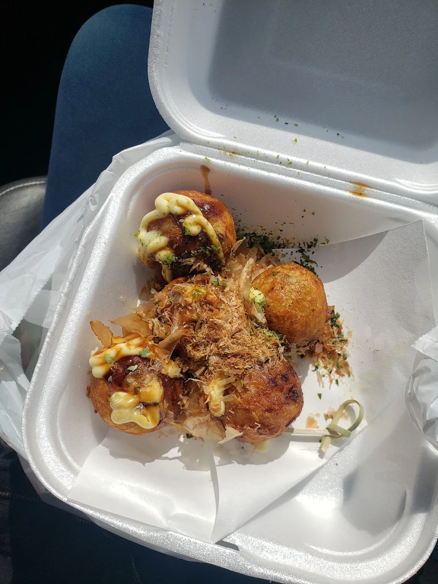 Takoyaki 5pcs, Toshi Japanese Restaurant