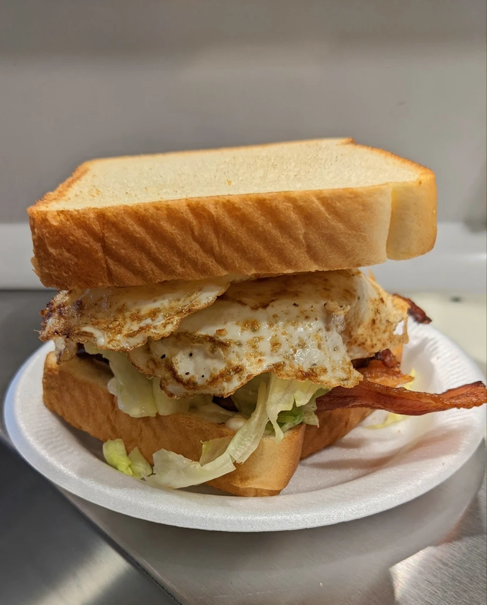 blt w Fried Egg on Buttery Texas Toast