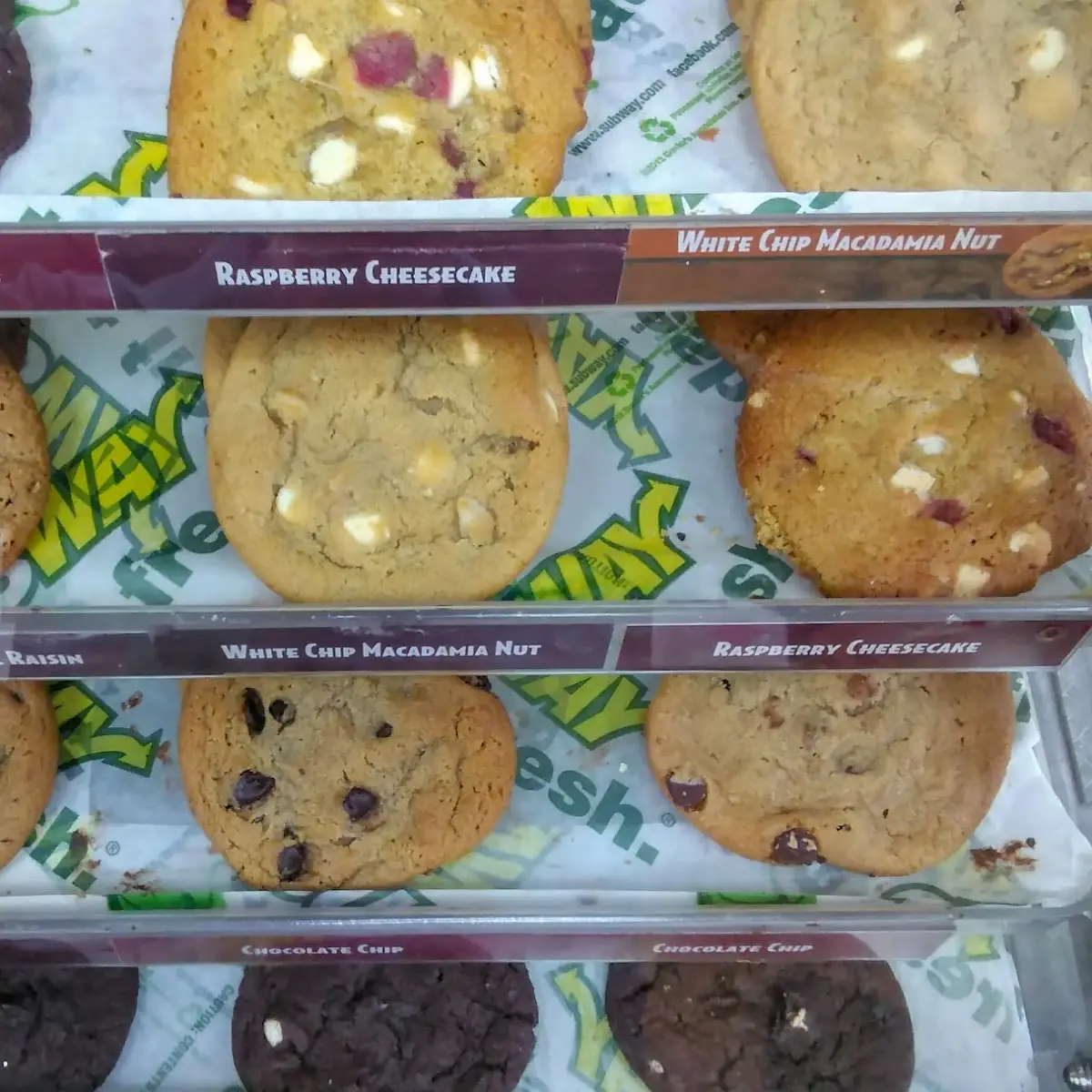 Subway Footlong Cookie 1330 Cals
