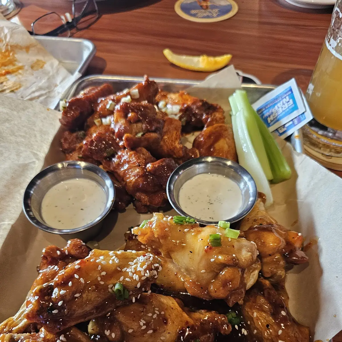 Chicken Wings with Fries