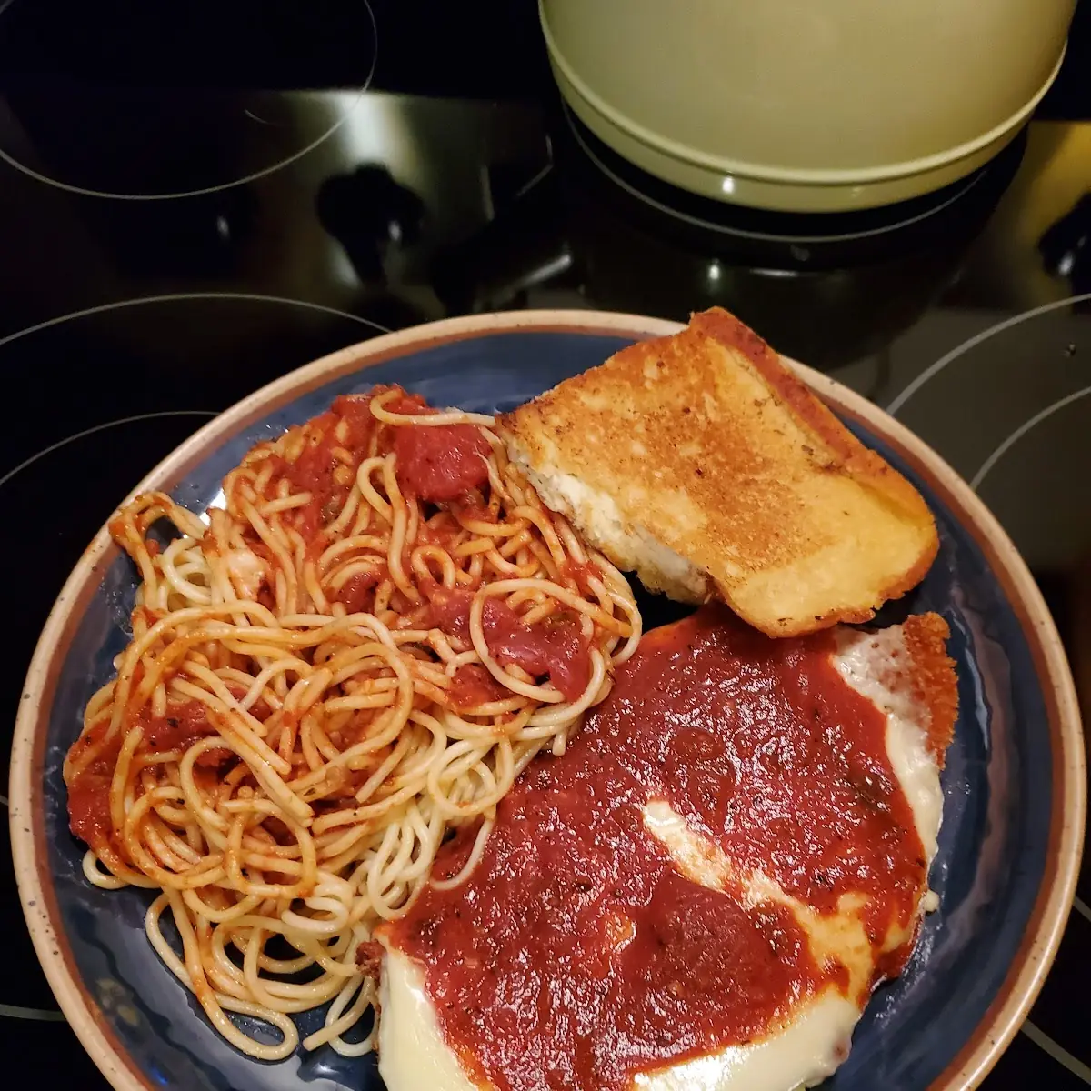 Chicken Parmesan and Spaghetti with Garlic Bread
