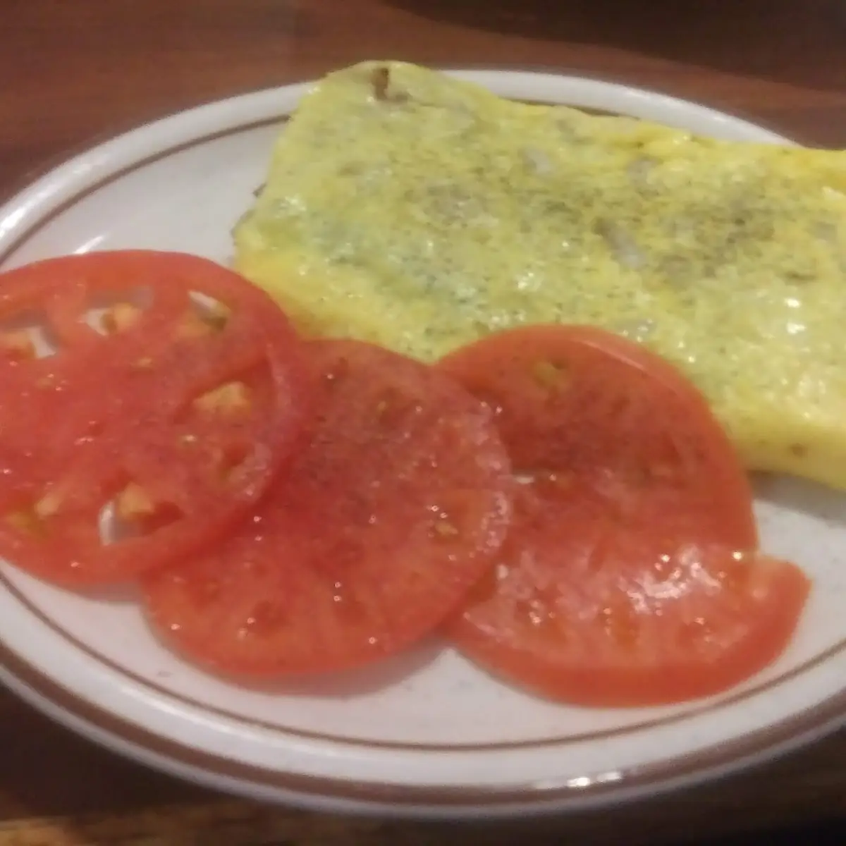 Sausage and Cheese Omelet with Tomatoes