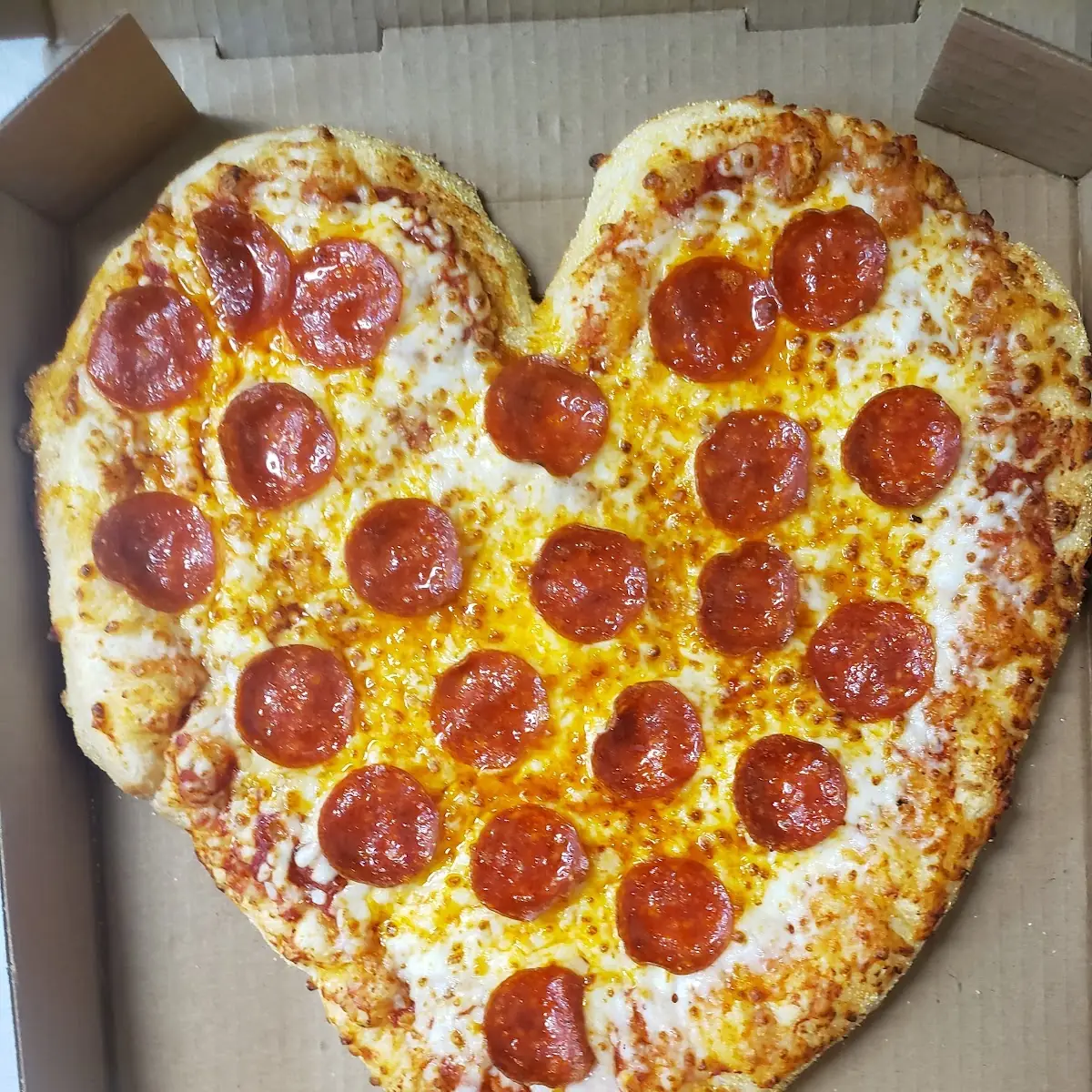 Extreme Pepperoni Pizza