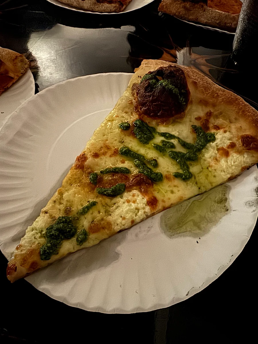 White Pizza with Arugula Pesto