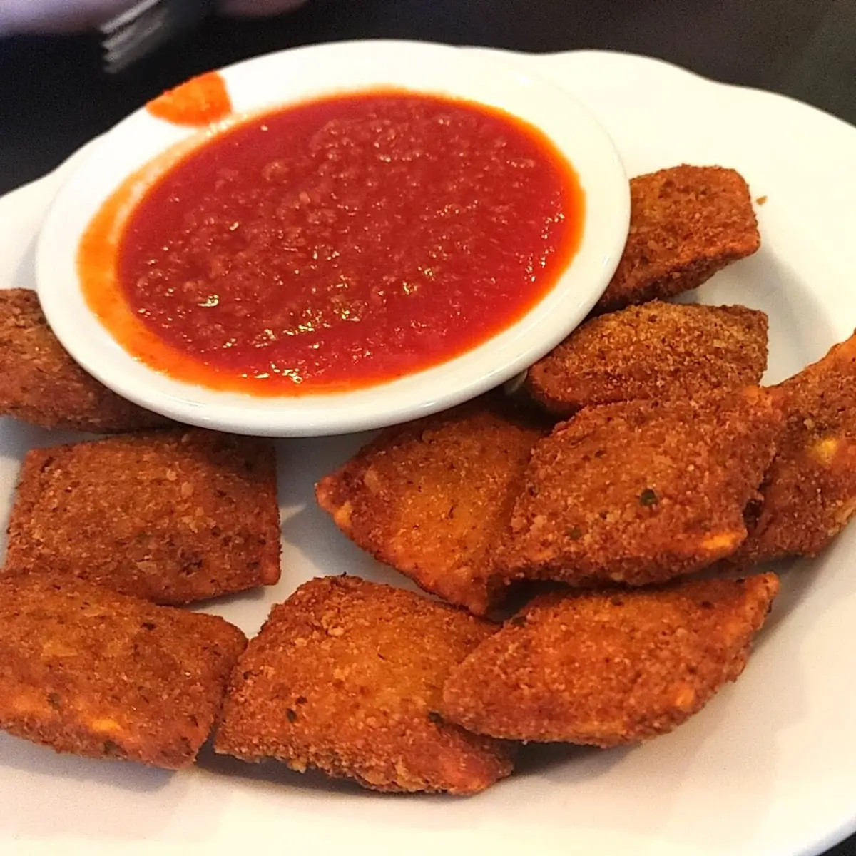 Toasted Ravioli with Tomato Sauce