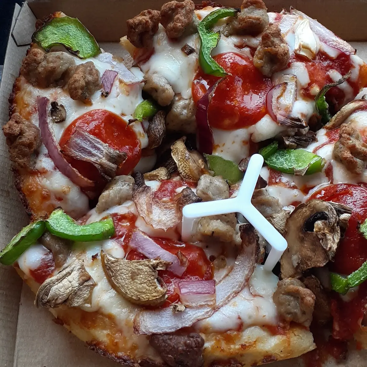 Personal Supreme Pizza
