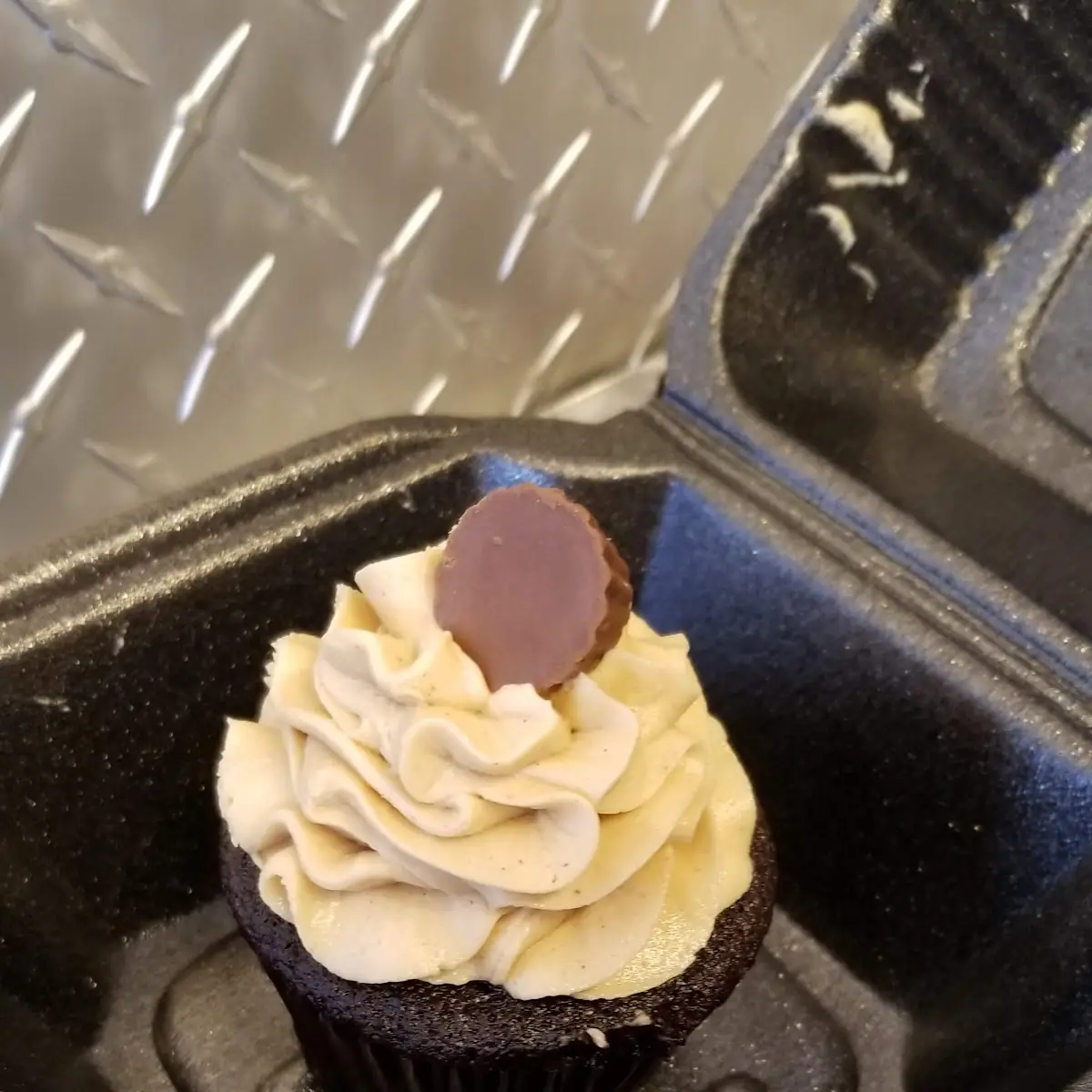 Peanut Butter Cupcake