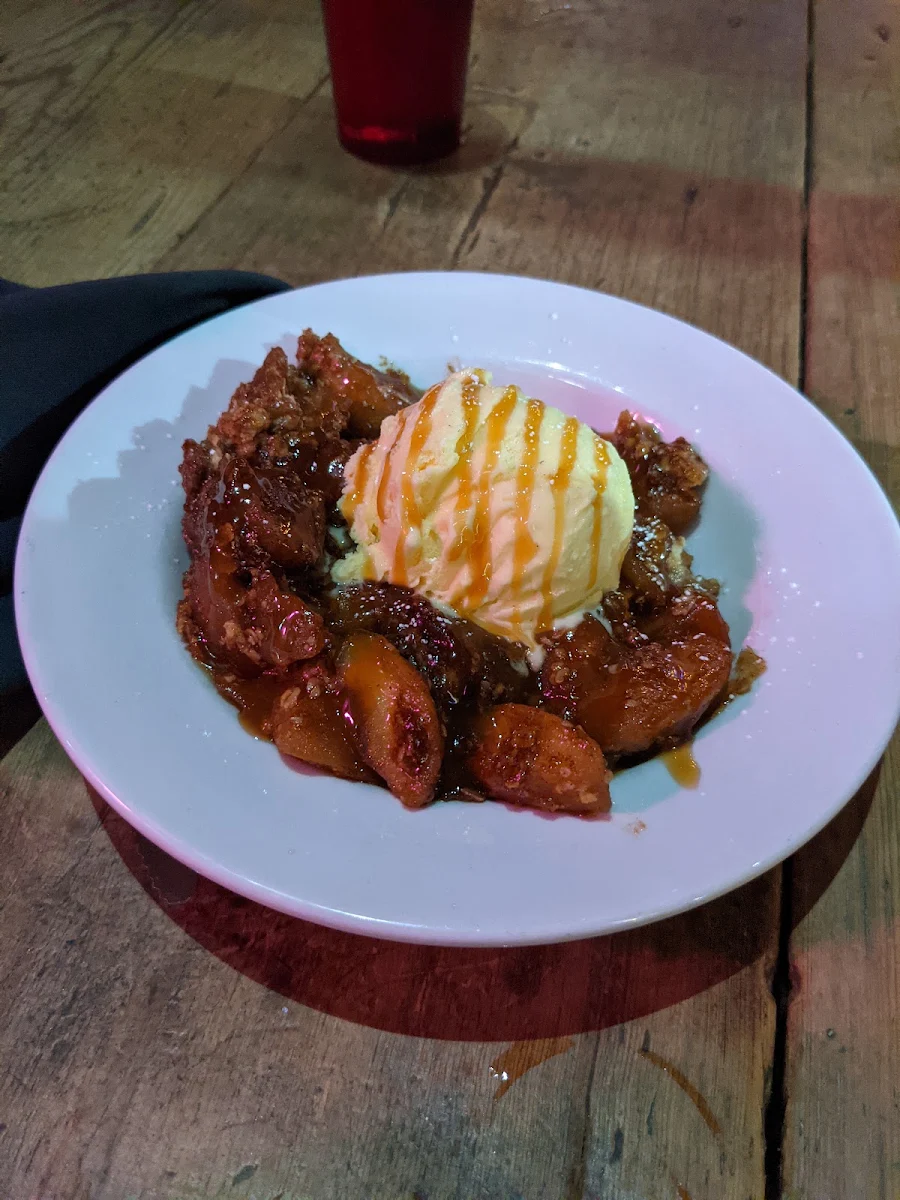 Palomino Apple Crumble