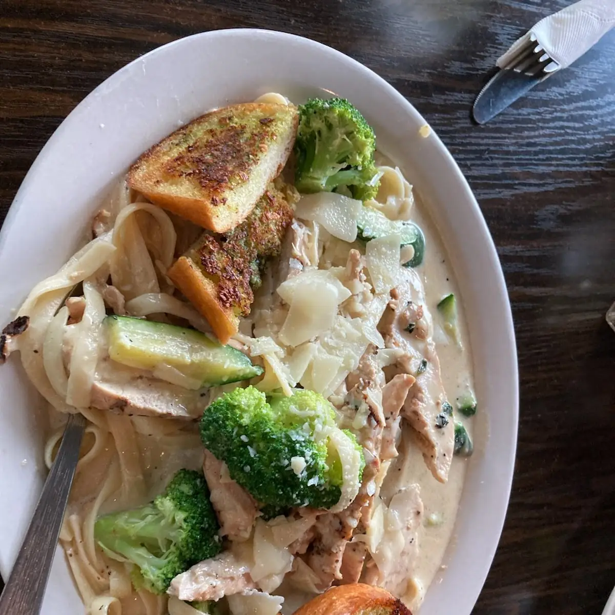 Grilled Chicken & Broccoli Alfredo
