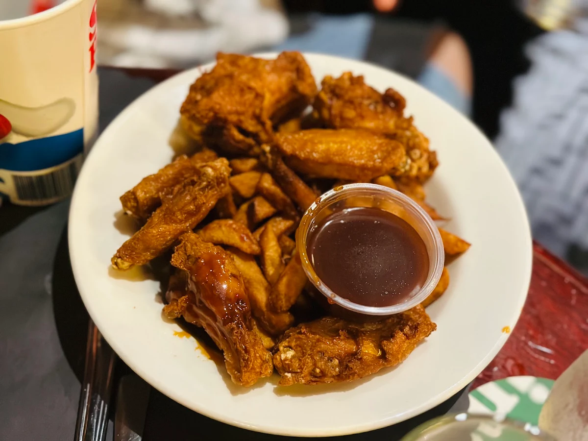 Pub's Chicken Wings