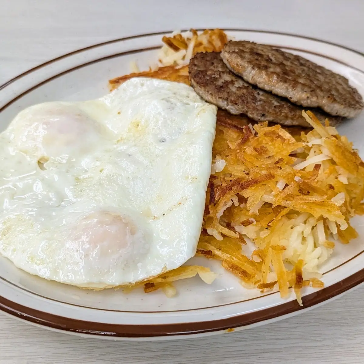 Chicken Fried Steak & Eggs w Hash Browns