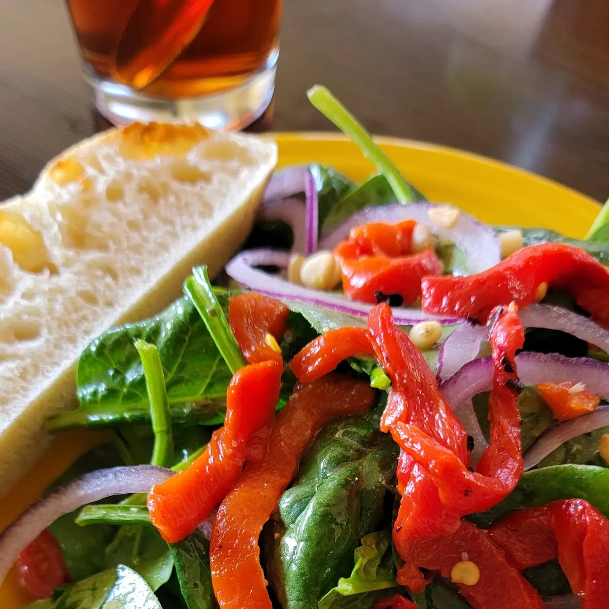 Spinach Salad w Goat Cheese