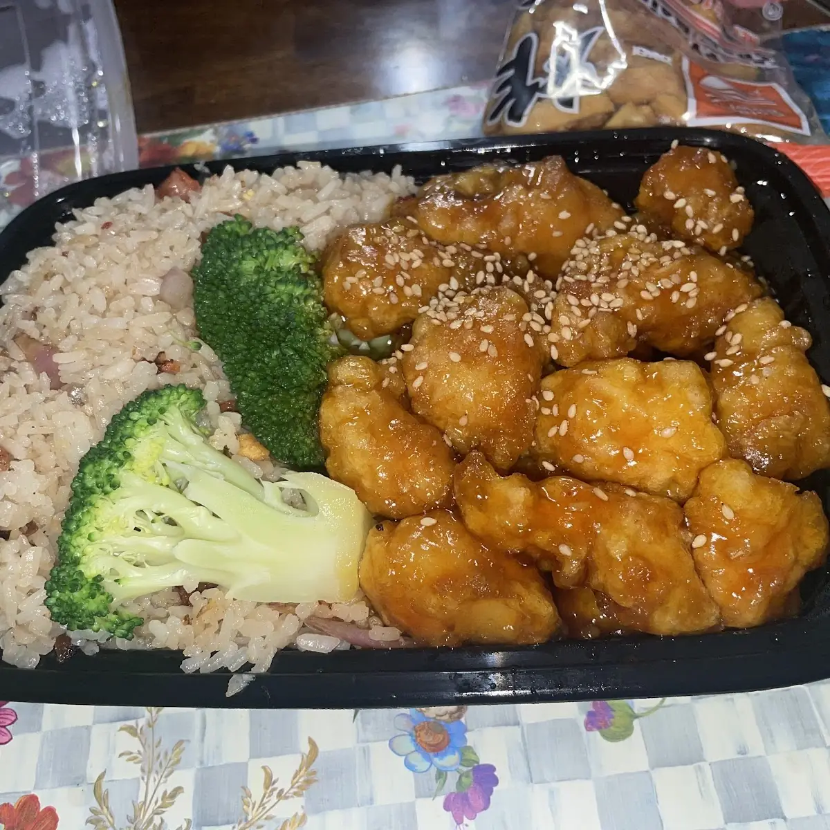 Steamed Chicken w.Mixed Veg