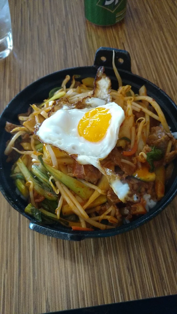 Bibimbap, Thai Manao
