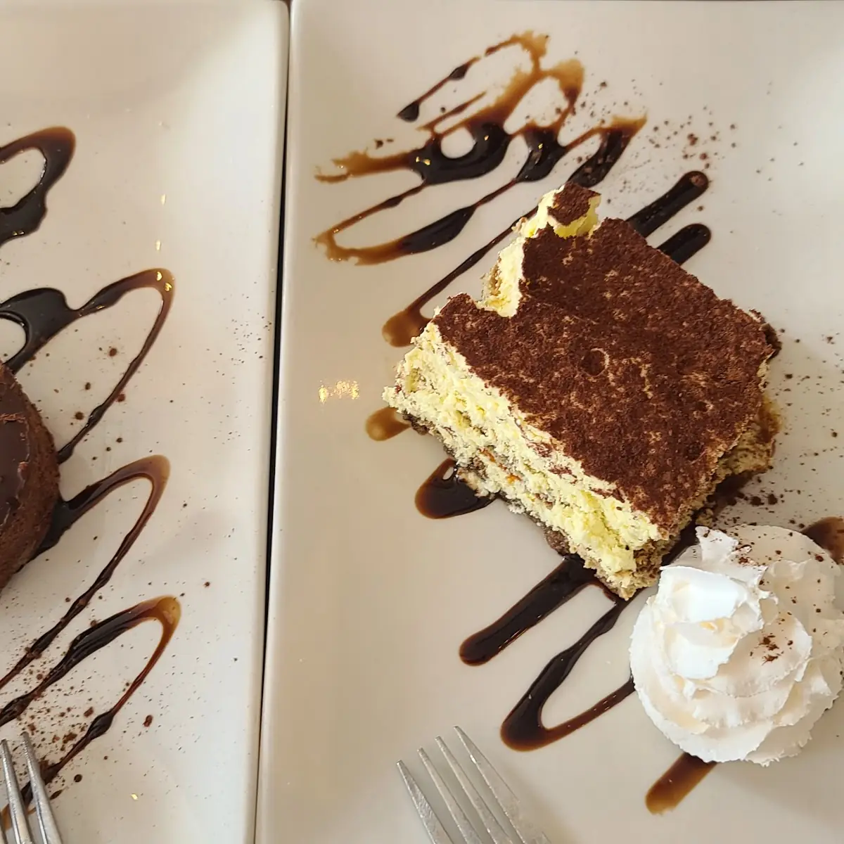Tiramisu, Antica Pizzeria & Ristorante