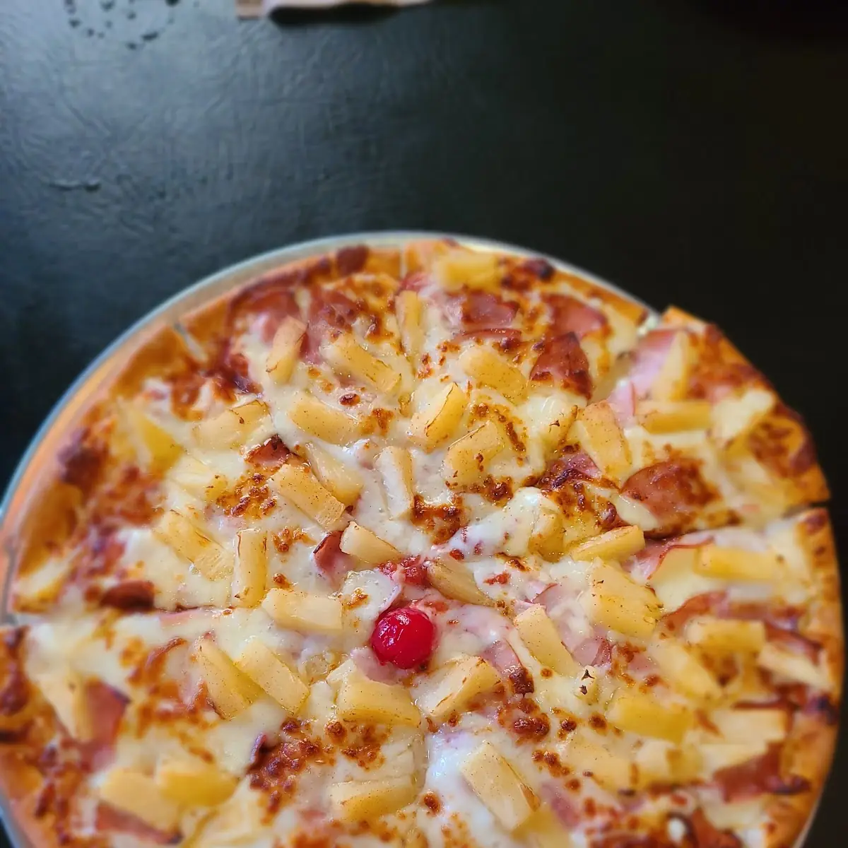 Hawaiian Pizza
