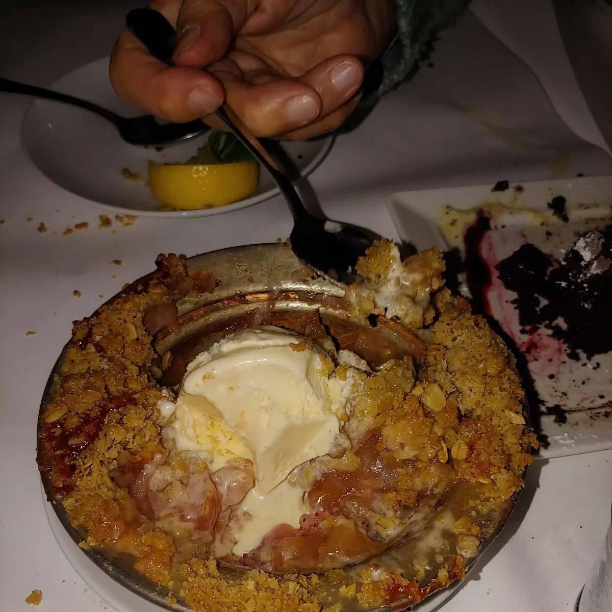 Apple Strawberry Crumble