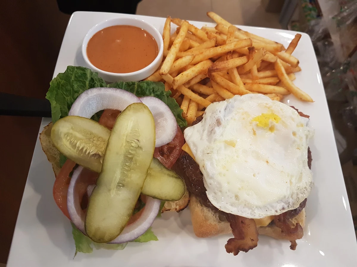 Deluxe Cheeseburger / Deluxe Cheeseburger