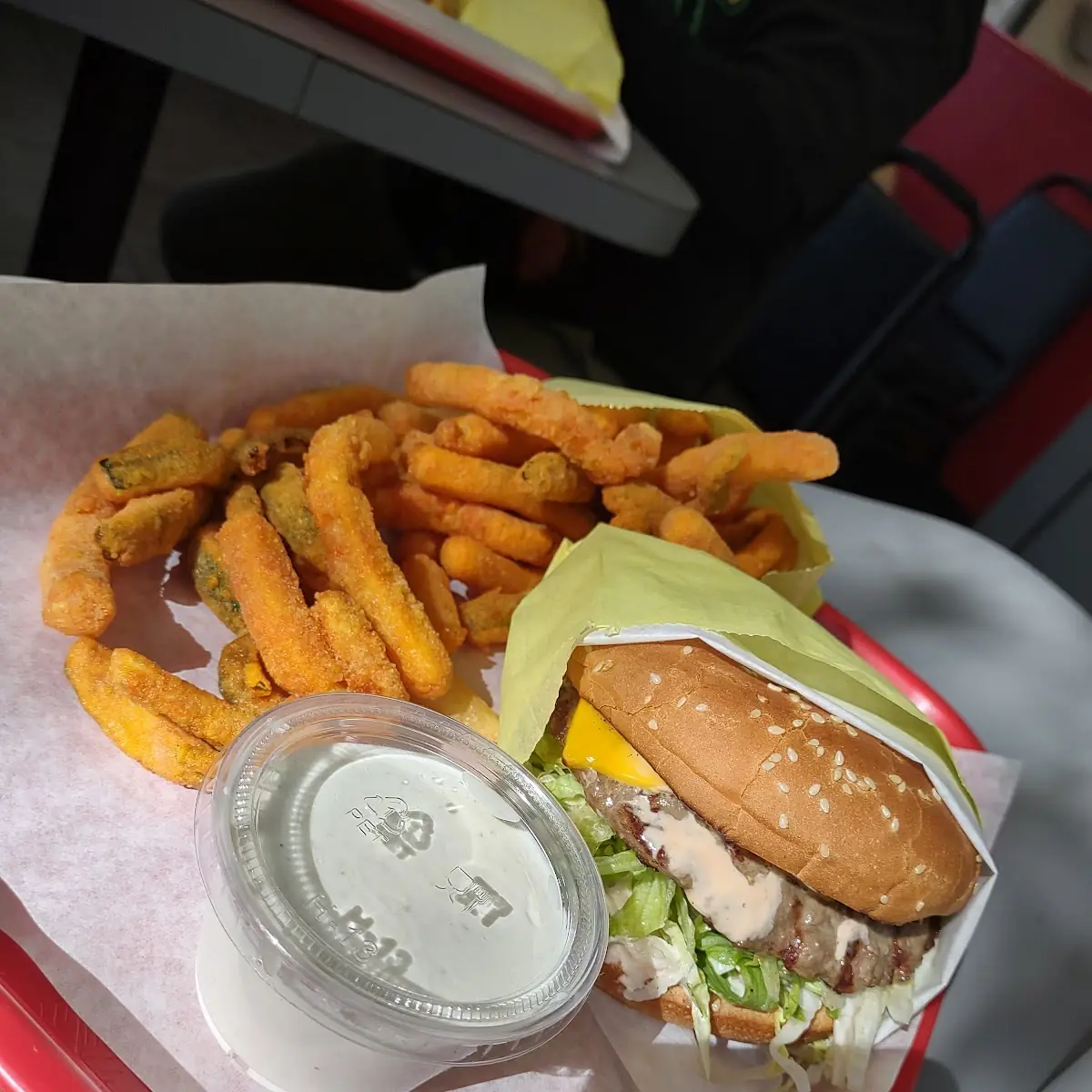 1 4 Cheeseburger Meal