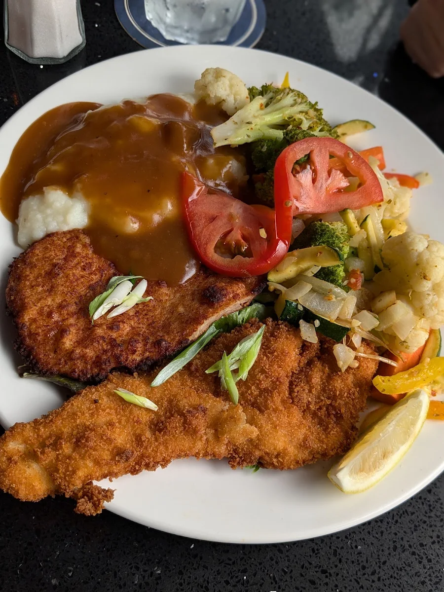 Chicken Wiener Schnitzel, The King's Head Public House