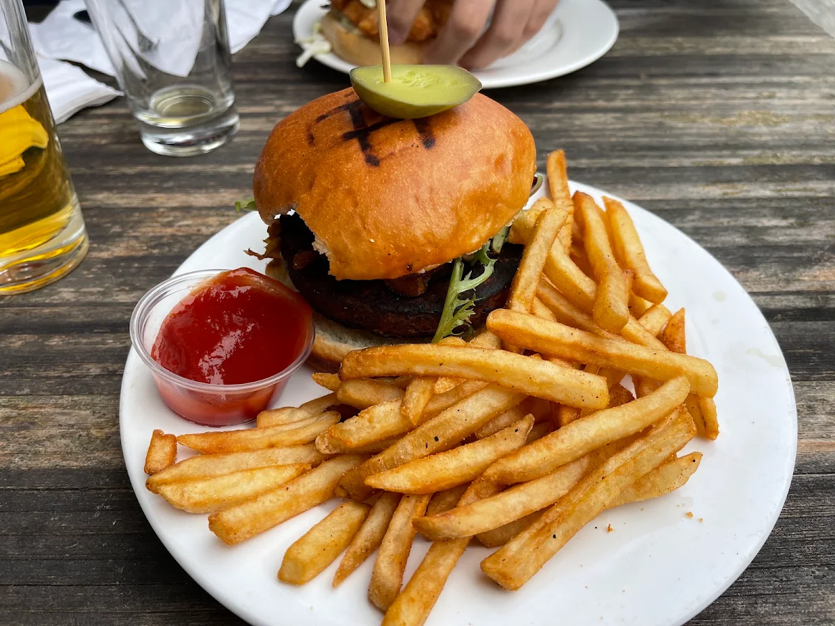 Veggie Burger, The King's Head Public House