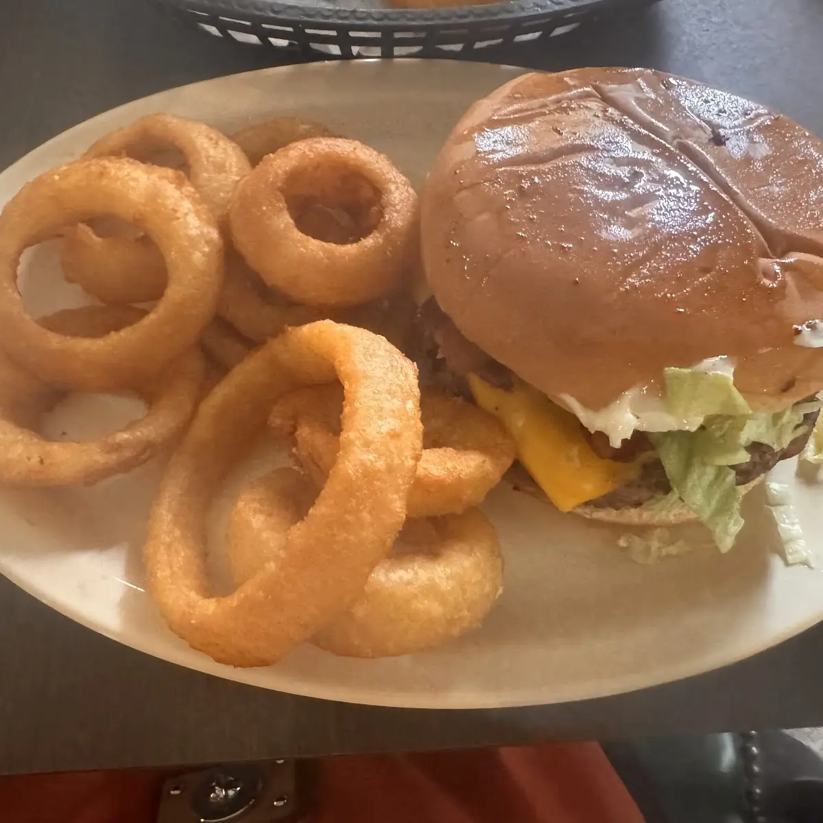 Cheeseburger and Onion Rings