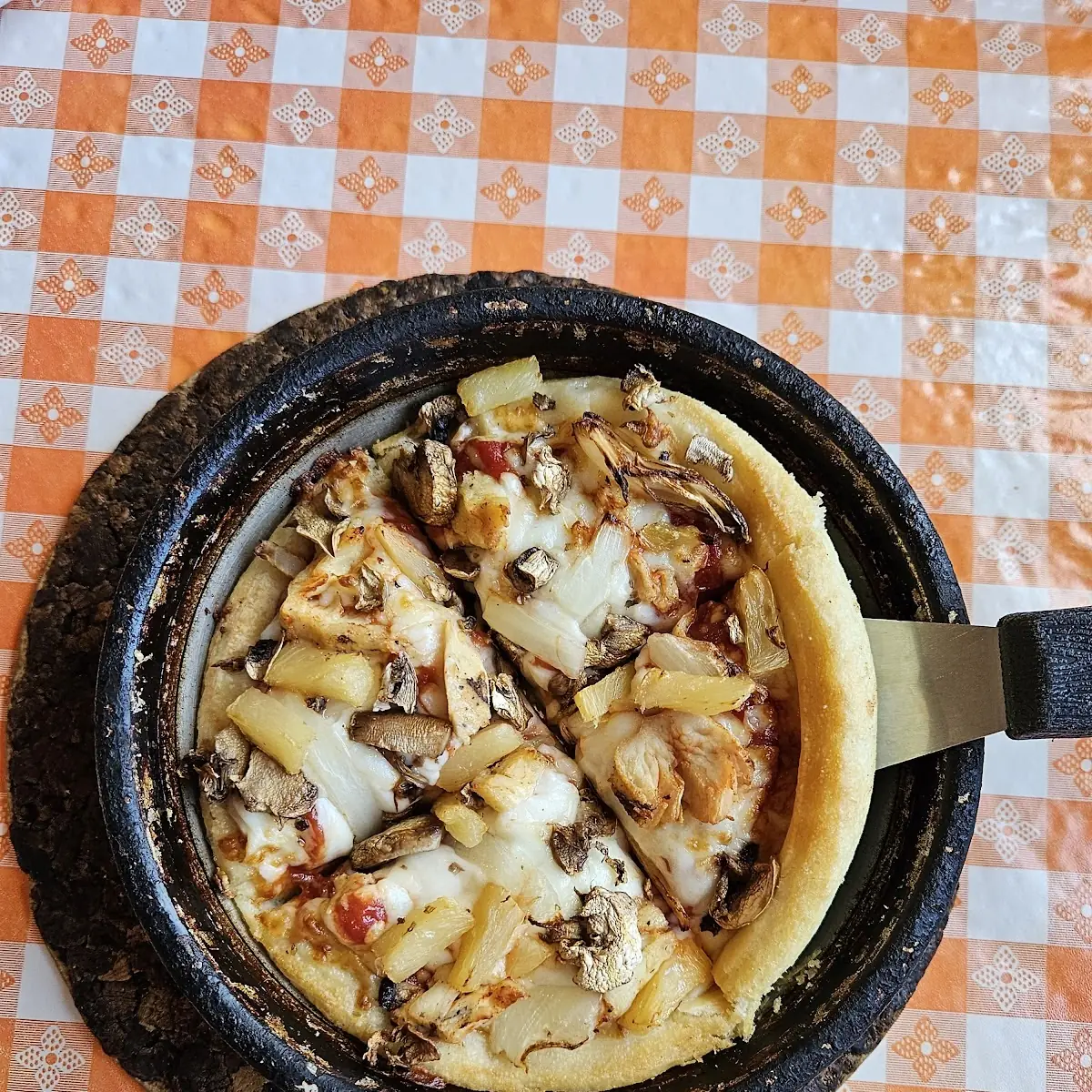 Personal Pan Pizza