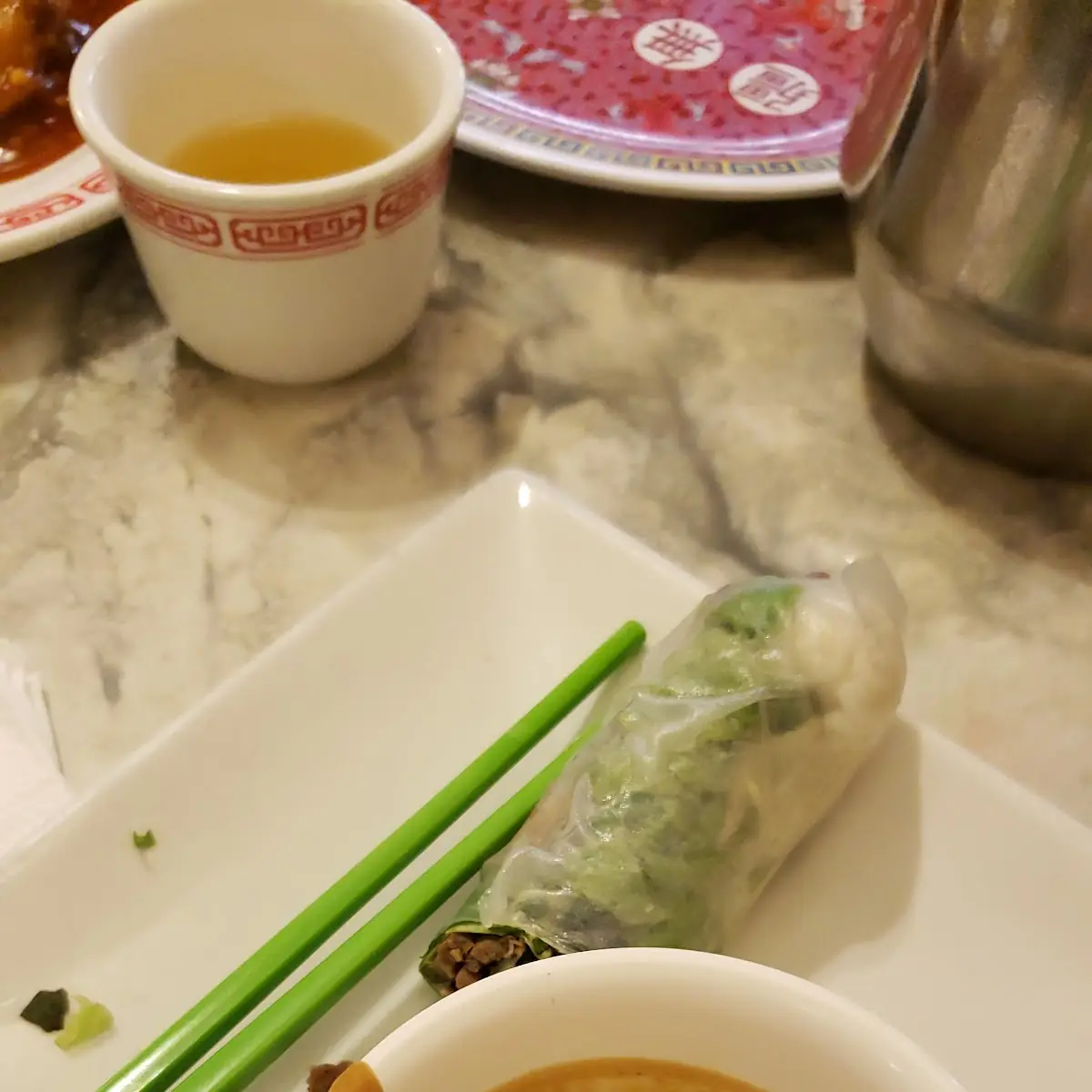 Shrimp Fresh Spring Rolls and Dipping Sauce