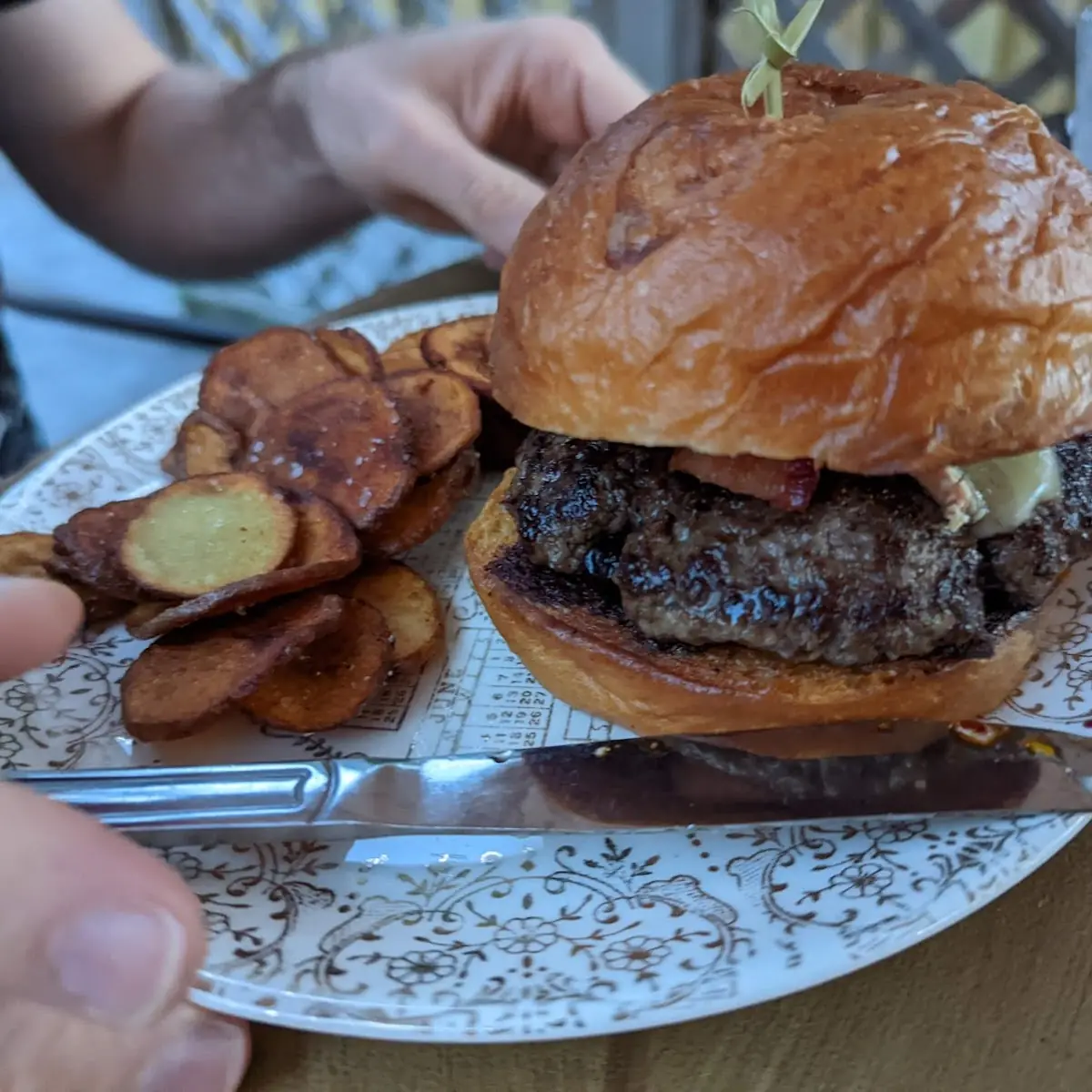 Vault Burger