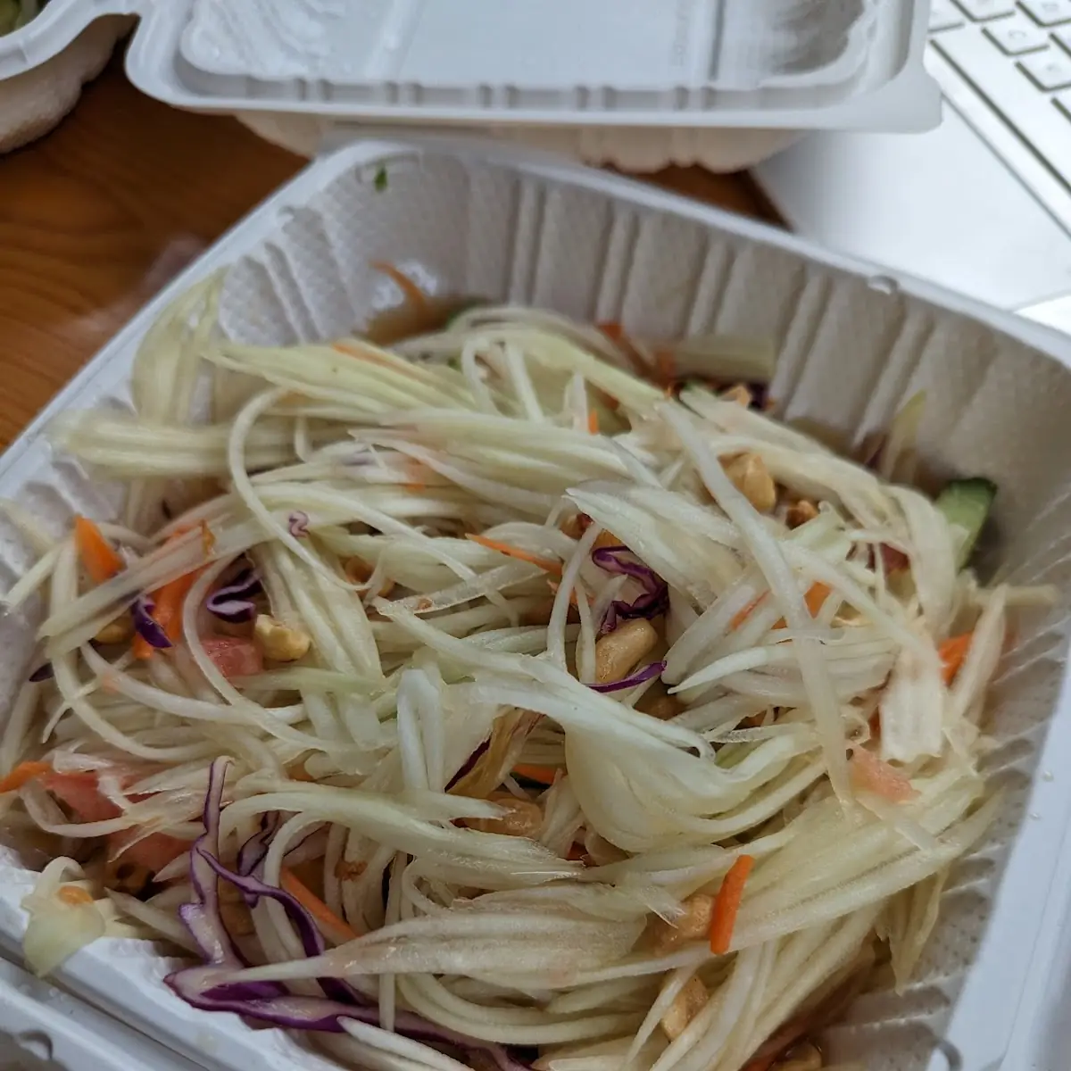 Green Papaya Salad with Peanuts