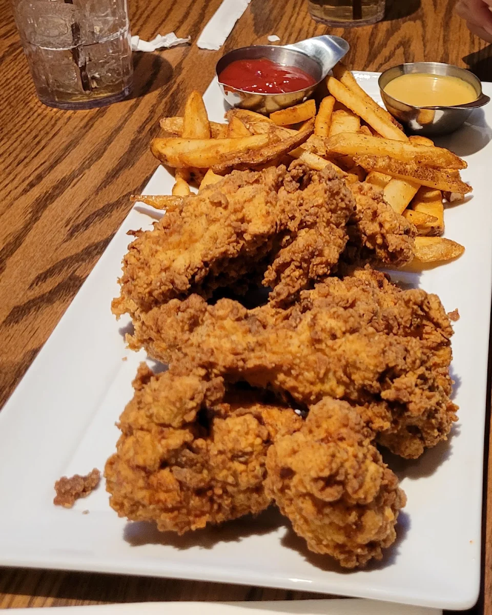 Fried Chicken Tenders, State & Main