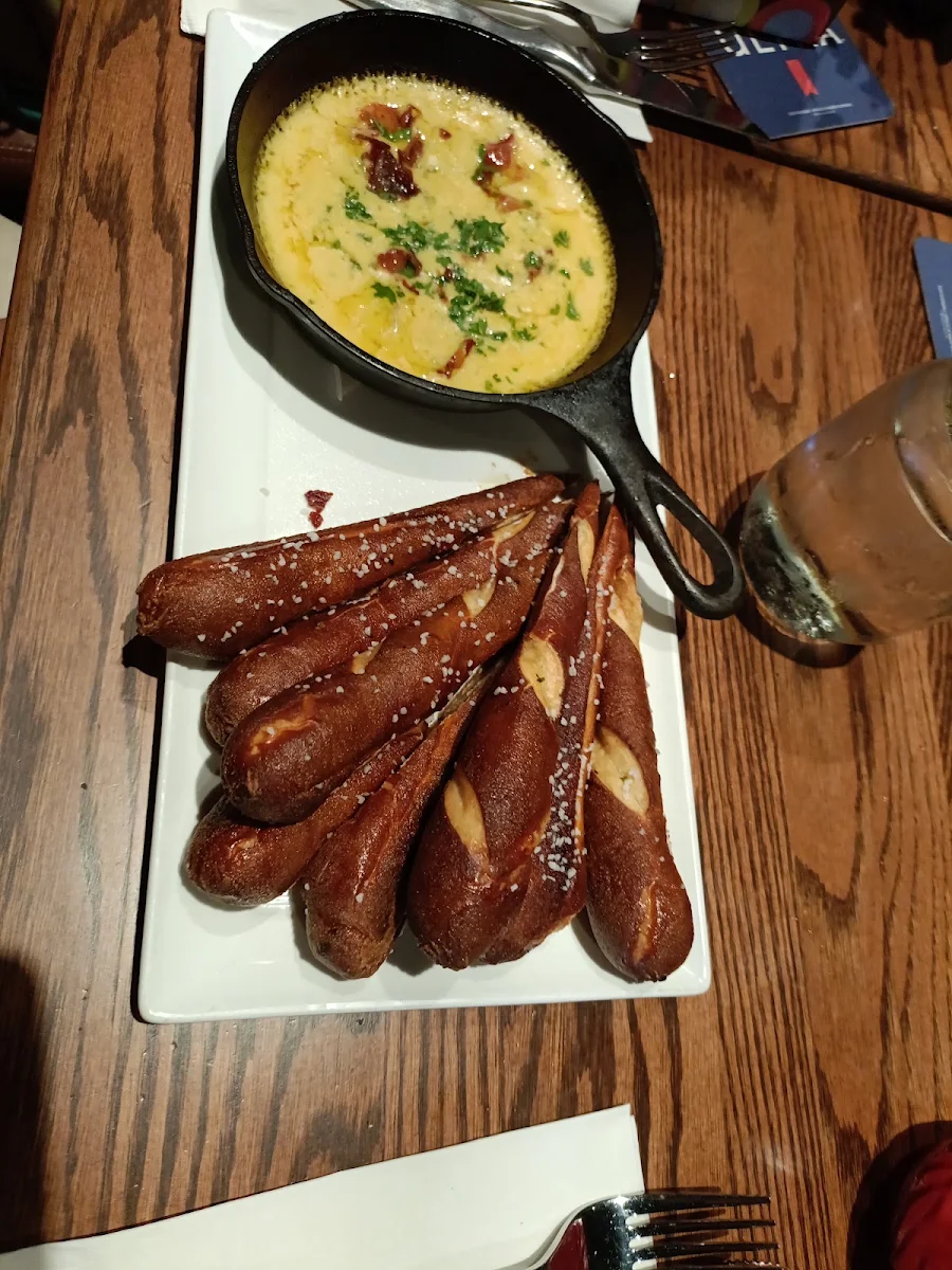 Pretzel Bites, State & Main