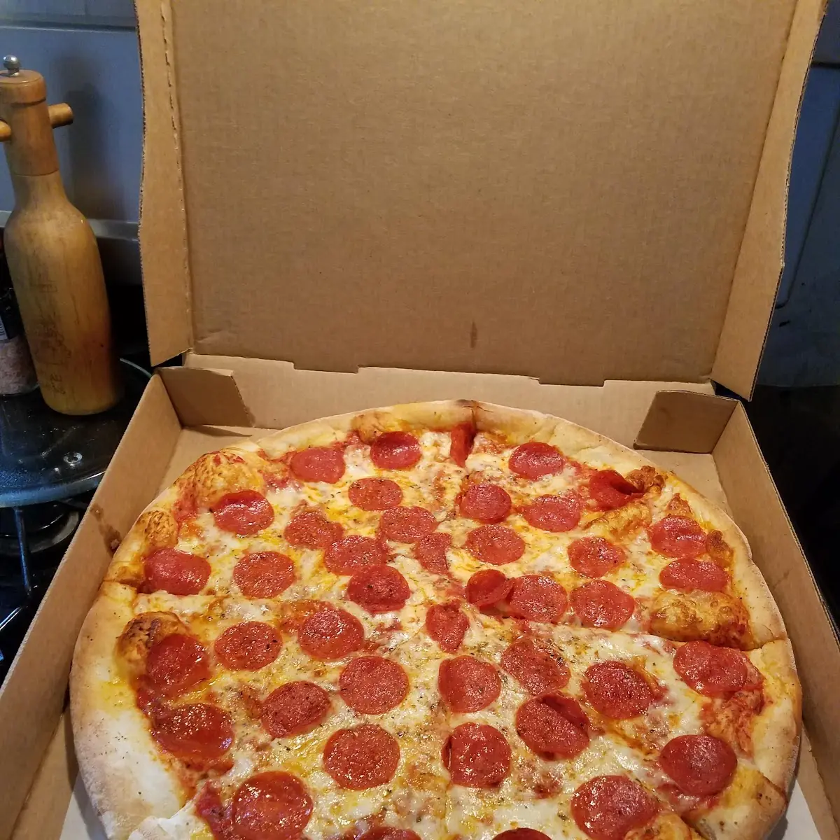 Small Pepperoni Pizza Meal