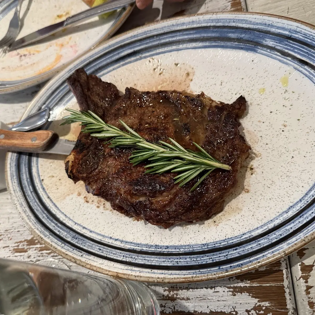 Rib-Eye Steak