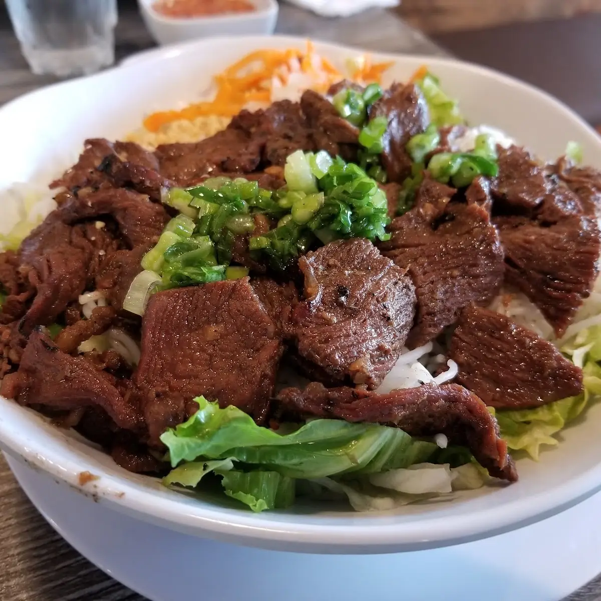 Grilled Filet Mignon Rice Vermicelli