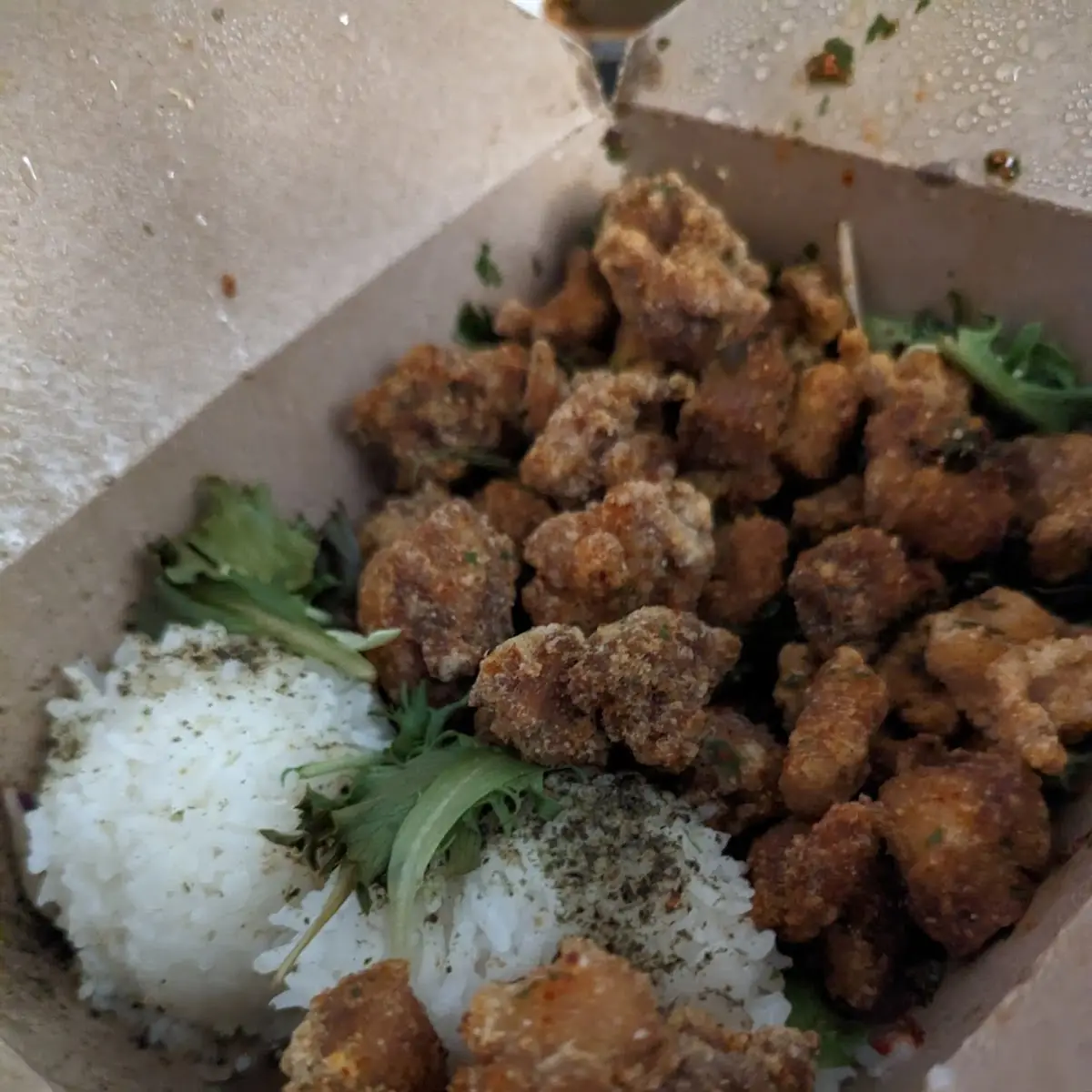 Basil Chicken Rice Plate