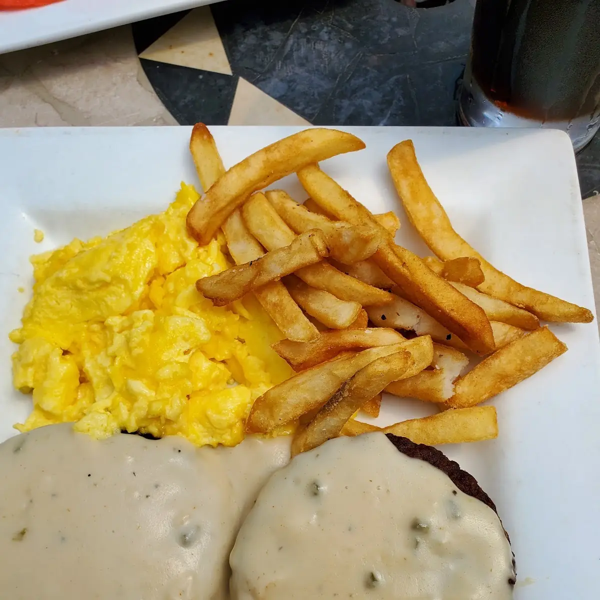 Jalapeño Sausage Gravy and Biscuits