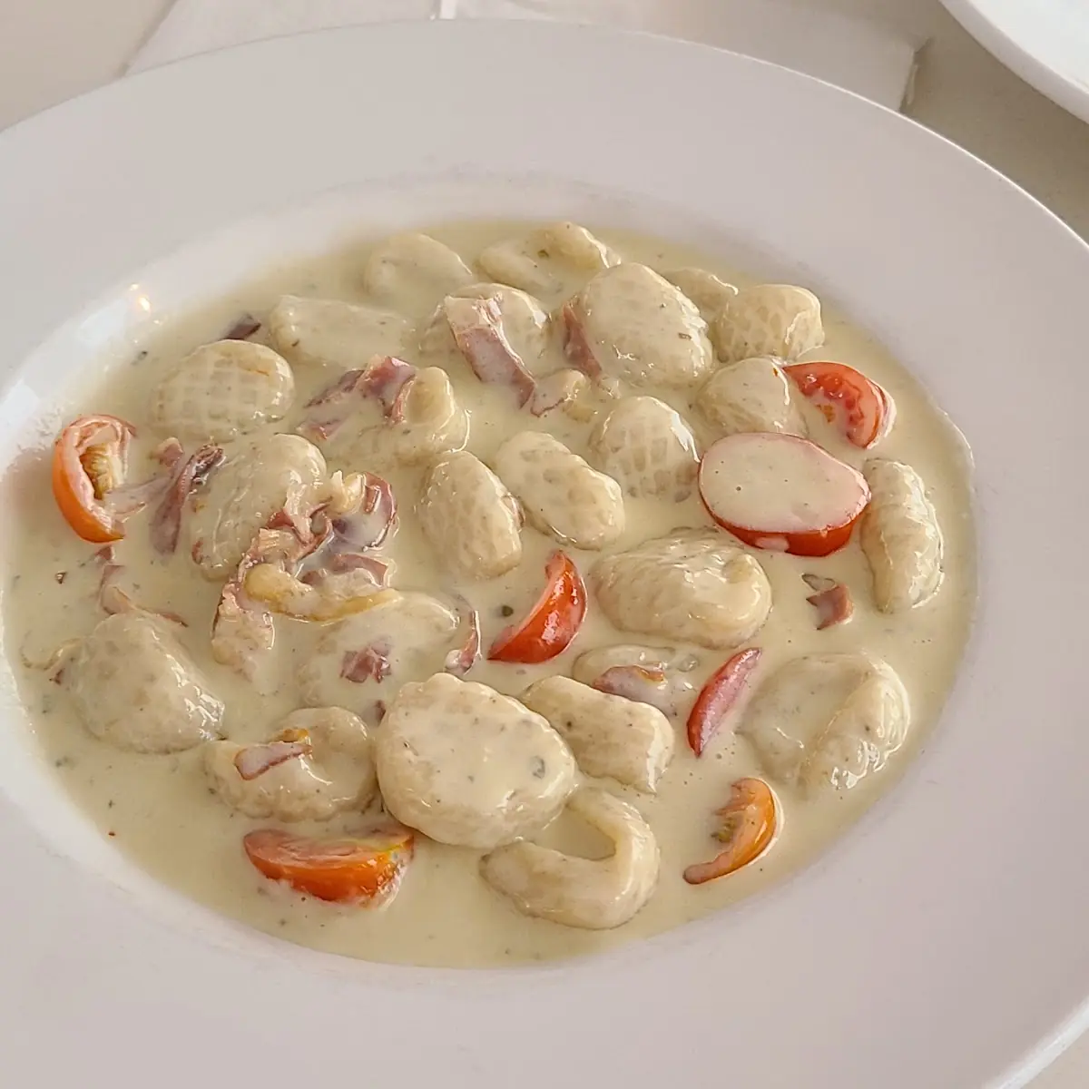 Gnocchi Gorgonzola, Carpaccio Restaurant Niagara