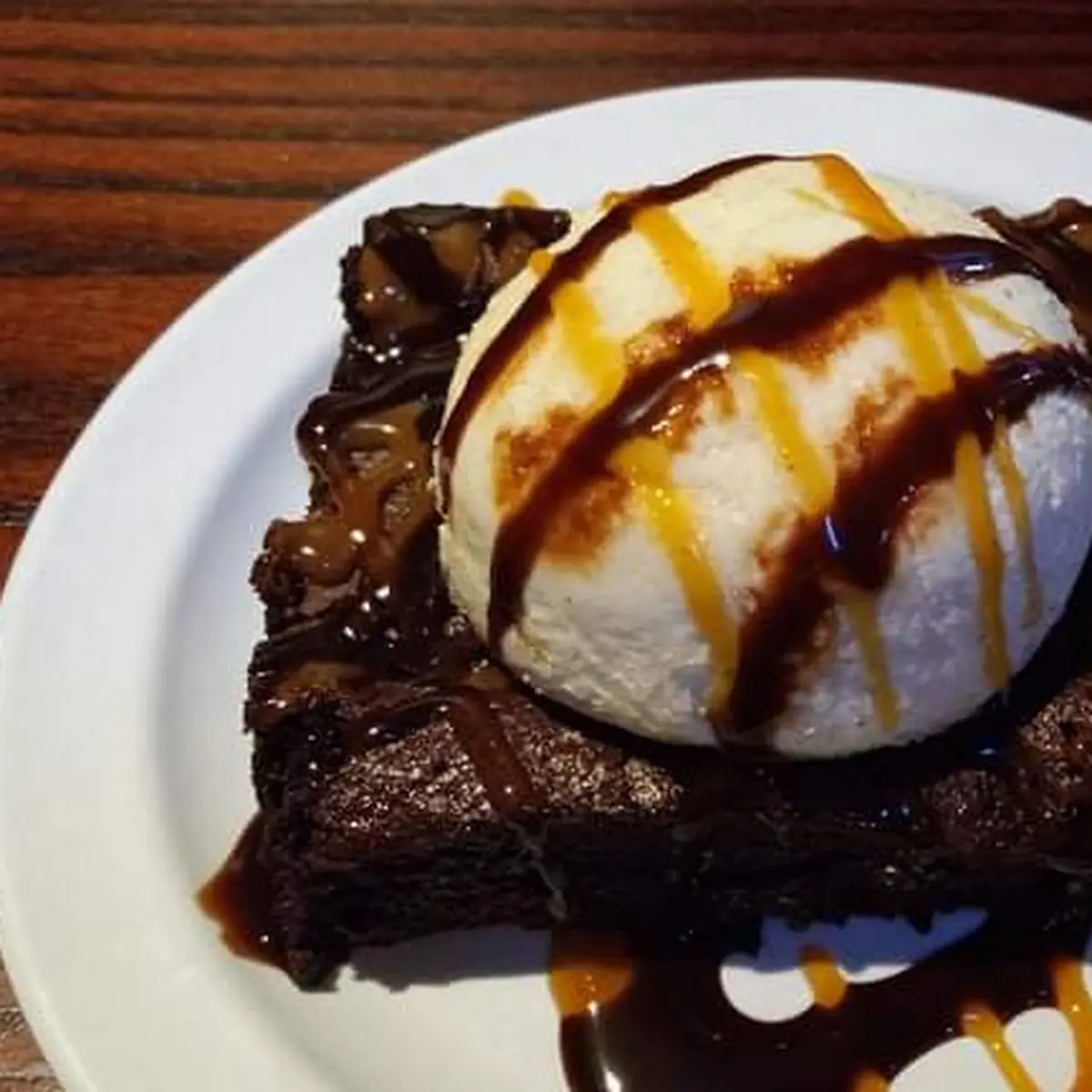 Chocolate Brownie with Ice Cream